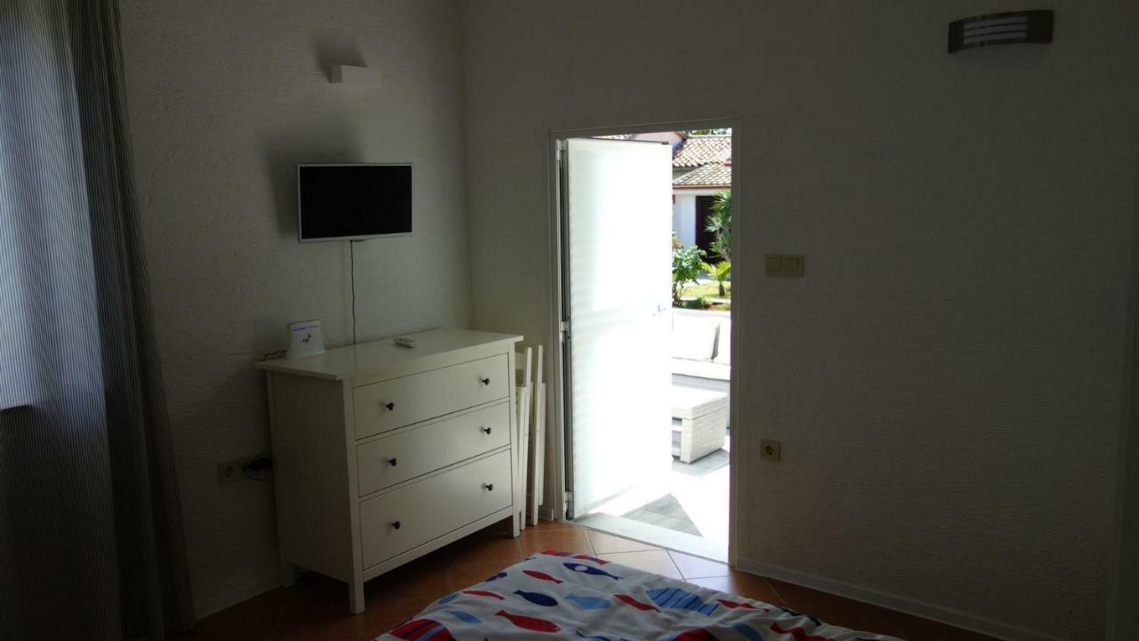 Stancija Vergotini Apartment Porec Exterior photo